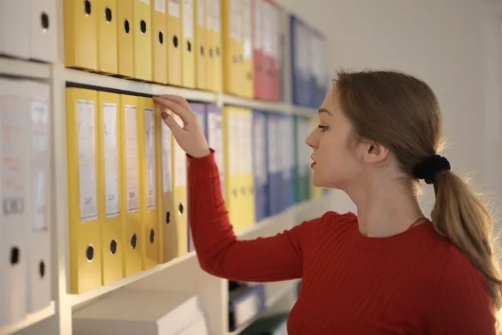 Accountant trying to find the Account file in UAE Office